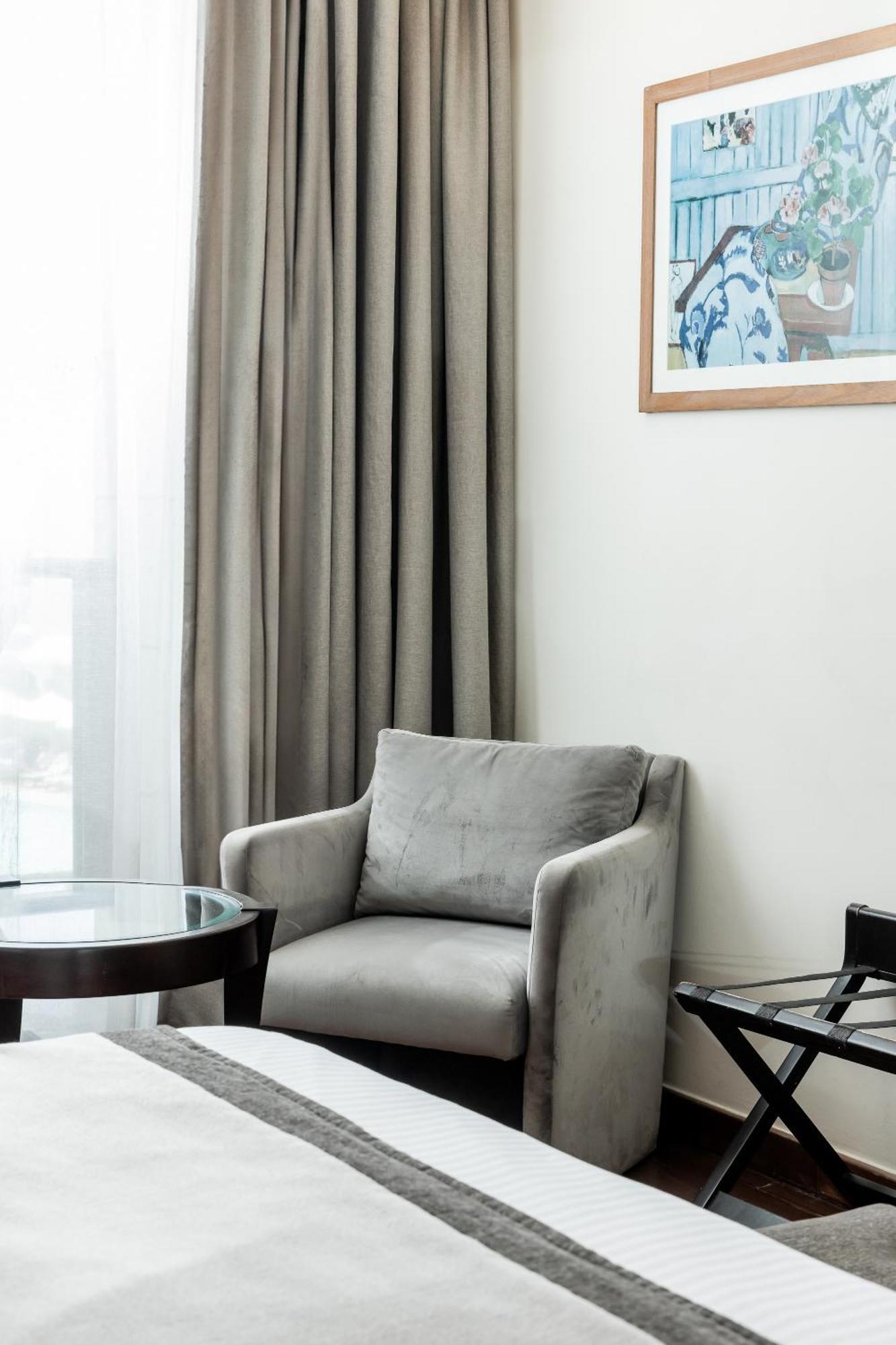 Coral Beach Hotel And Resort Beirut Exterior photo