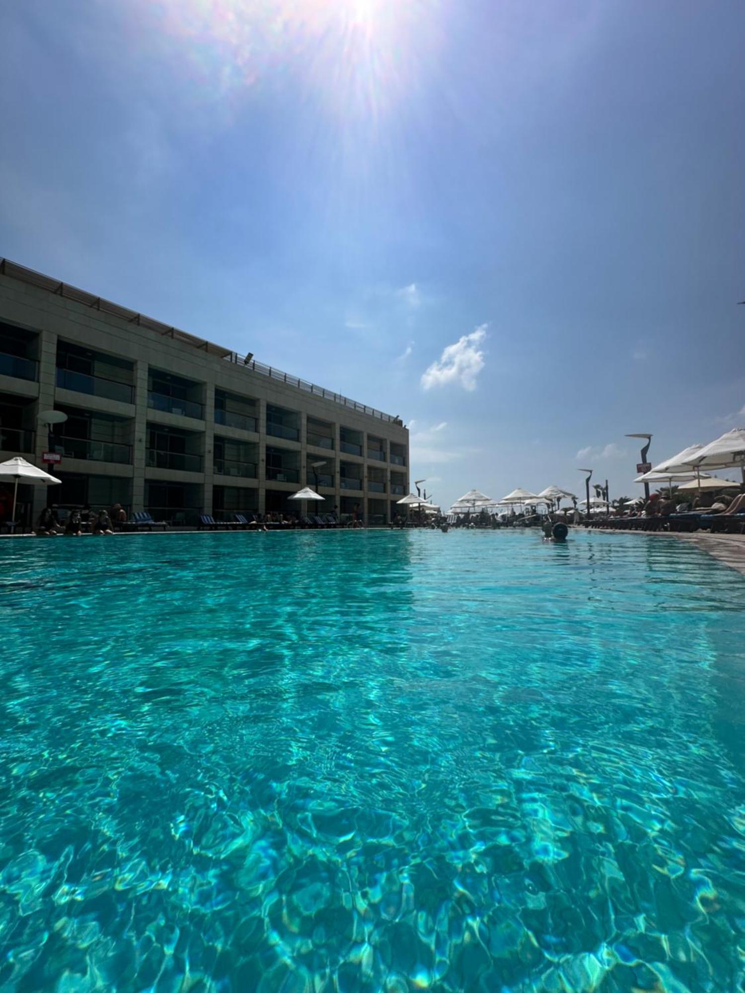 Coral Beach Hotel And Resort Beirut Exterior photo